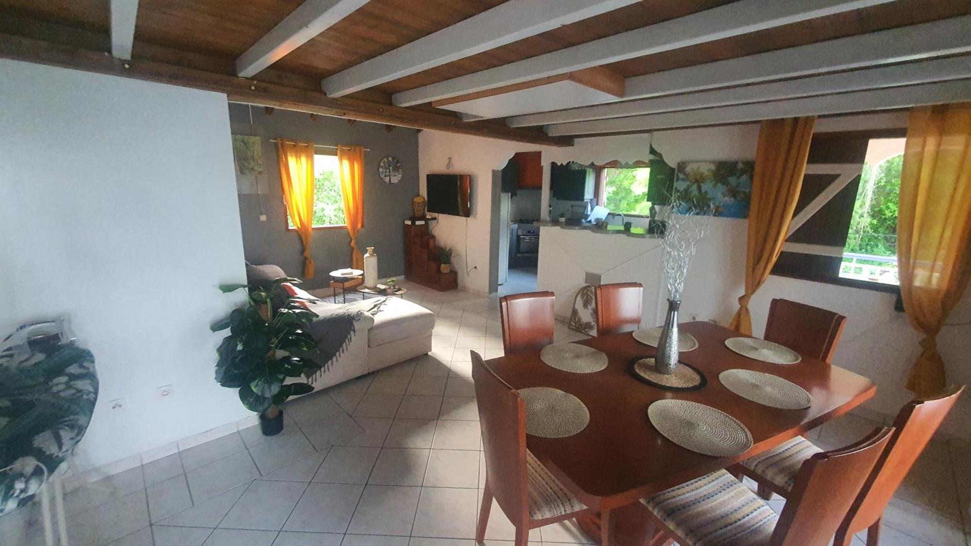 Au Coeur De Douenel Bouillante Cheques Vacances Acceptees Extérieur photo